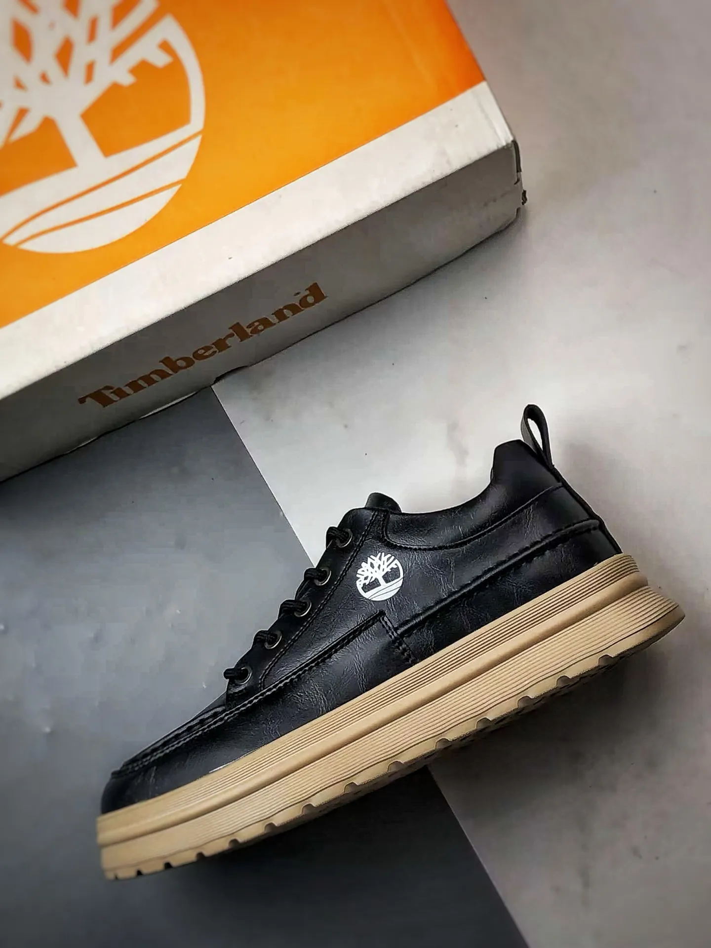 💰400 Timberland Timberland/Timberland TB088086 2025 spring new style, low-top outdoor casual lightweight men's shoes, classic recreation, brand new upgrade, Guangdong factory quality, original box and original packaging, the fabric is made of Italian top frosted cowhide, with anti-odor and anti-corrosion genuine leather latex insoles, giving you a perfect wearing experience, high quality and durable, a must-have for sportsmen, specializes in not looking handsome, high-quality, first-class foot feel, exclusive supply Size: 39 40 41 42 43 44 (standard size)